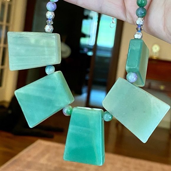 Handcrafted Green Adventurine and Jasper bib Necklace with Bracelet and Earrings - Picture 9 of 10